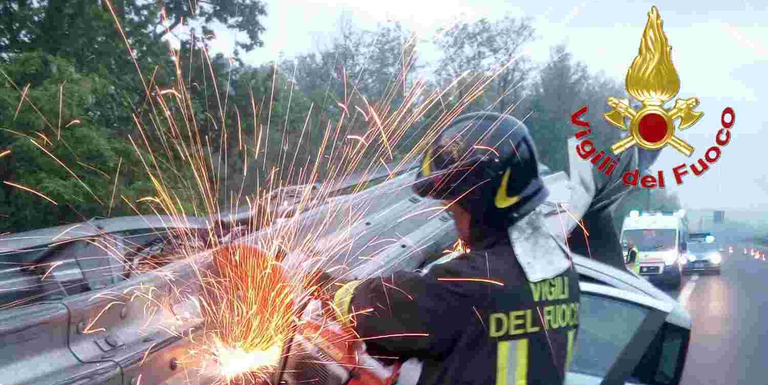 Lecco, incidente stradale lungo la "SS.36"