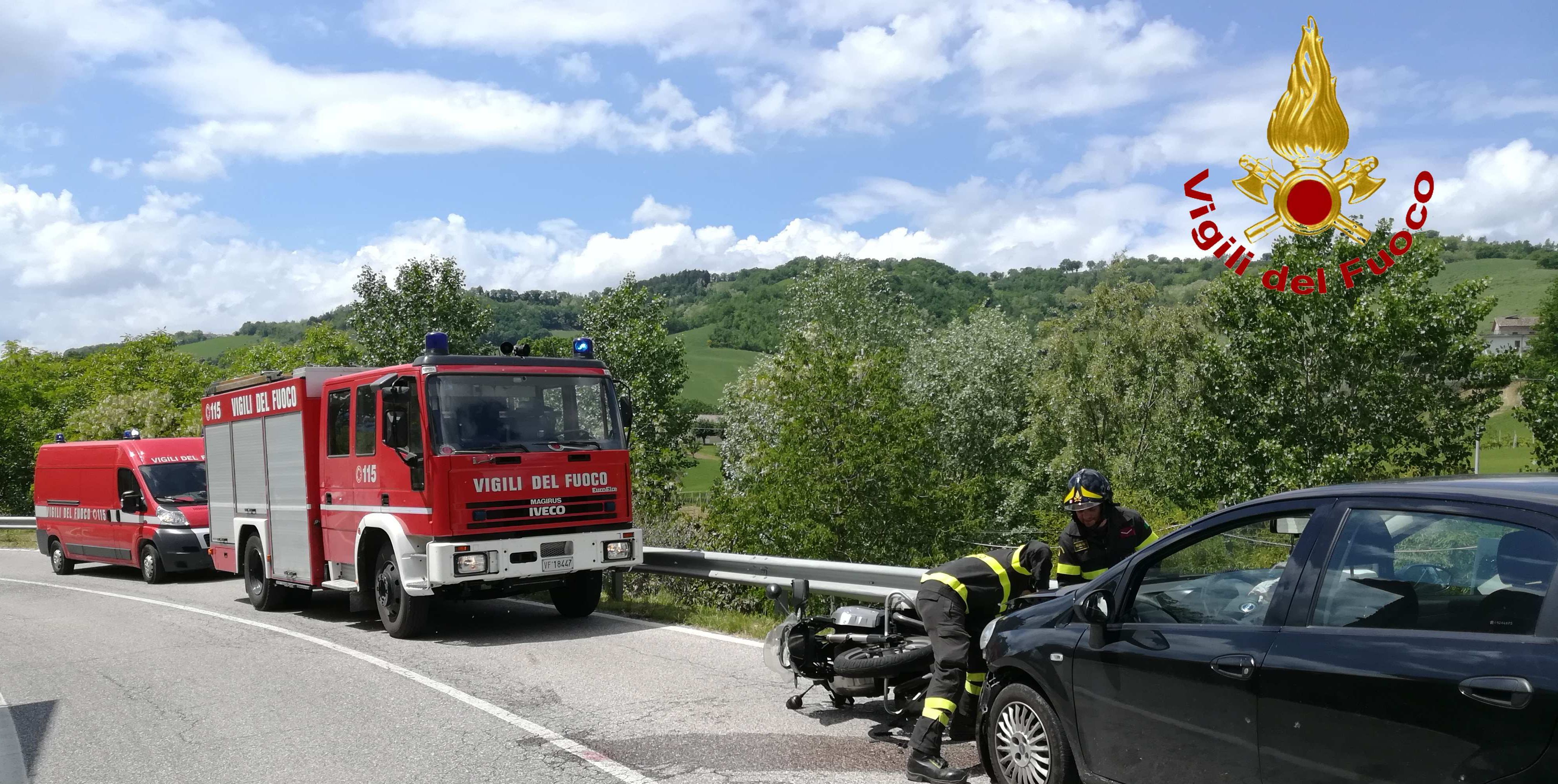 Macerata, incidente stradale a San Severino Marche