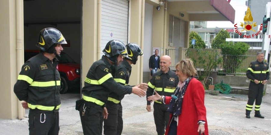 Pesaro-Urbino, il Prefetto, Carla Cincarilli in visita al Comando dei Vigili del Fuoco