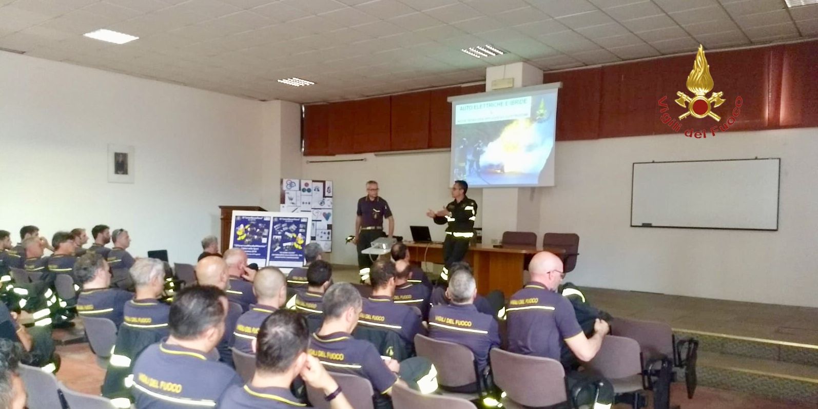 Perugia, concluso il seminario sulle nuove auto ibride ed elettriche