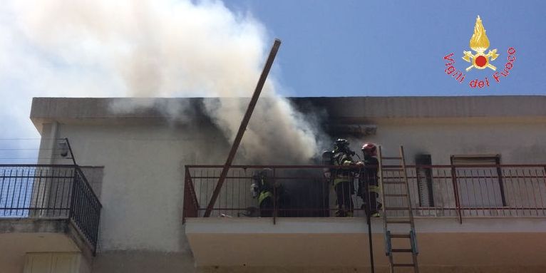 Catanzaro, incendio abitazione a Nocera Terinese