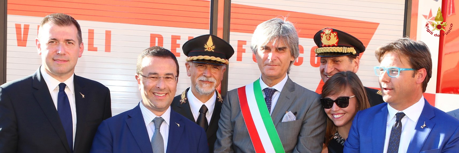 Cerimonia di consegna del mezzo APS Iveco ML 140 E 25 al Comando Provinciale VVF di Pavia