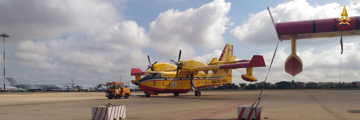 Roma Ciampino, partiti i Canadair per la missione internazionale in Svezia