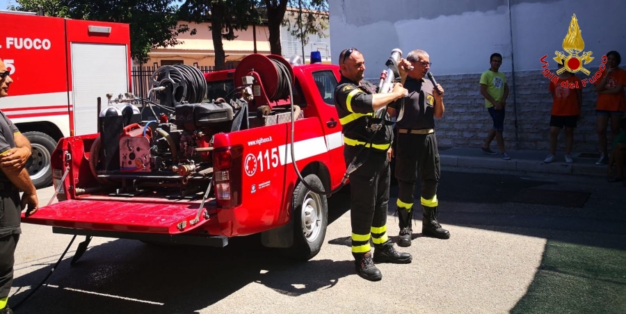 Caserta, i ragazzi del Campus estivo incontrano i Vigili del Fuoco del Comando provinciale