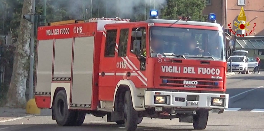 Catania, motociclista travolto da un convoglio ferroviario a Paternò