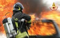 Macerata, incendio autovettura nel comune di Civitanova Marche