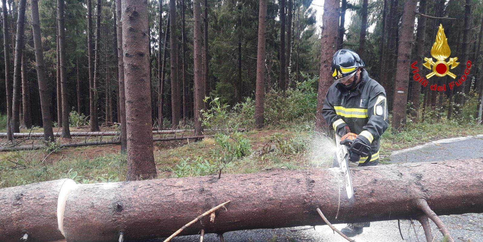 Varese, numerosi interventi dei Vigili del Fuoco a causa del maltempo