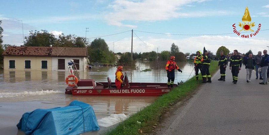 Treviso, l'impegno dei Vigili del Fuoco per l'emergenza maltempo che ha interessato tutta la provincia