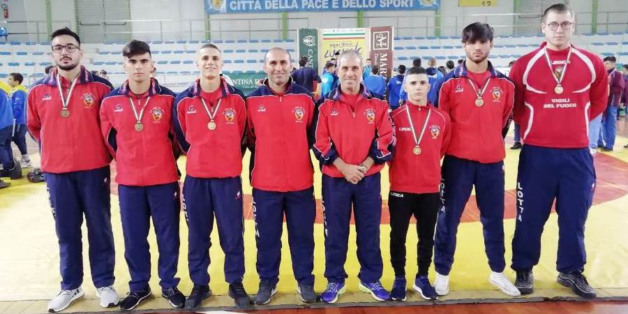atleti e tecnici del G.S. VV.F. "G. Merolillo" di Reggio Calabria