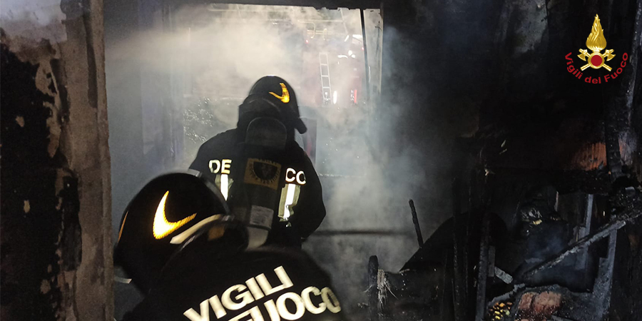 Latina-Formia, incendio appartamento