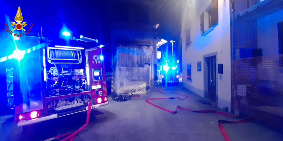 Udine, incendio appartamento a Cercivento Udine, incendio appartamento a Cercivento