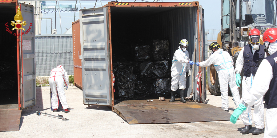 Ancona, intervento presso il porto