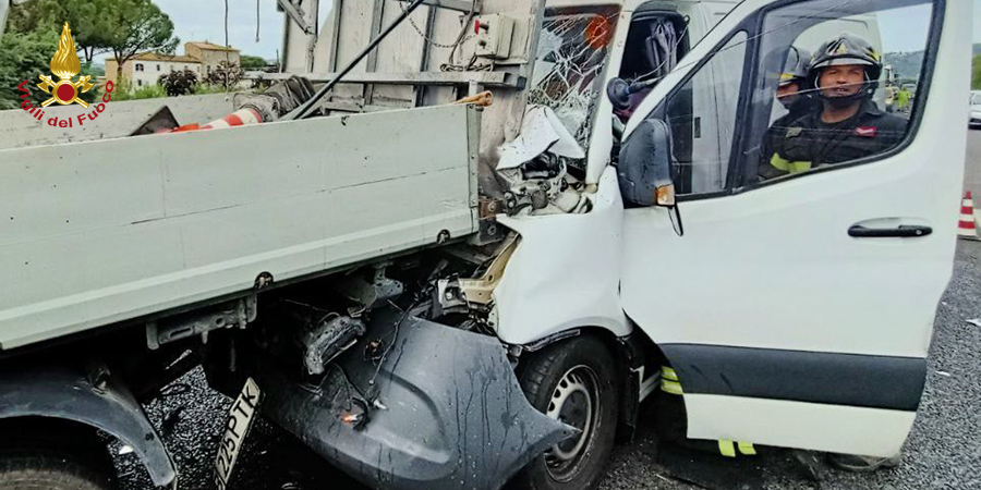 Perugia, incidente stradale
