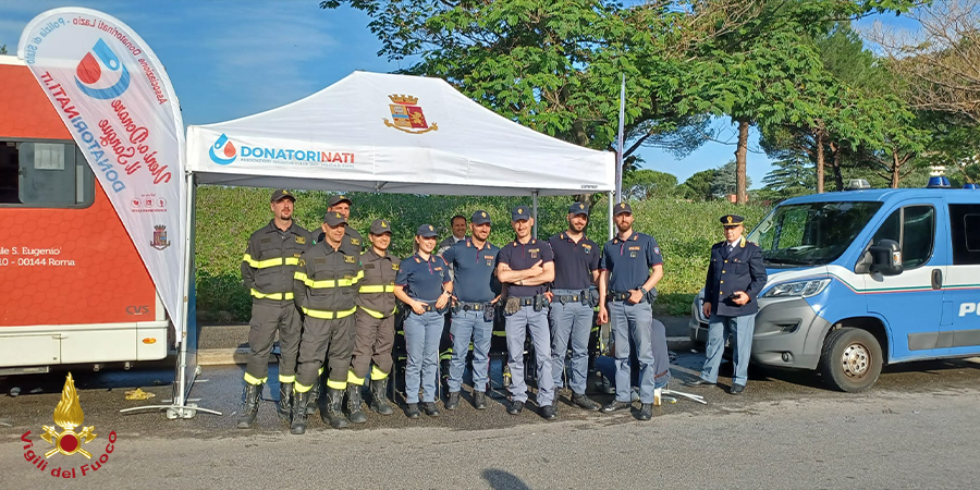 I Vigili del fuoco alla giornata mondiale del donatore di sangue con l'associazione DonatoriNati