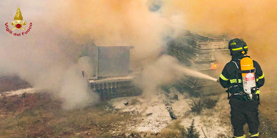 Incendio vegetazione in Sardegna