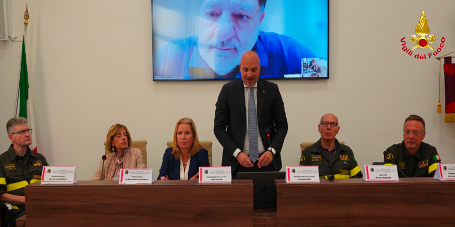 Visita del Sottosegretario on. Emanuele Prisco presso la sede centrale del Comando di Palermo