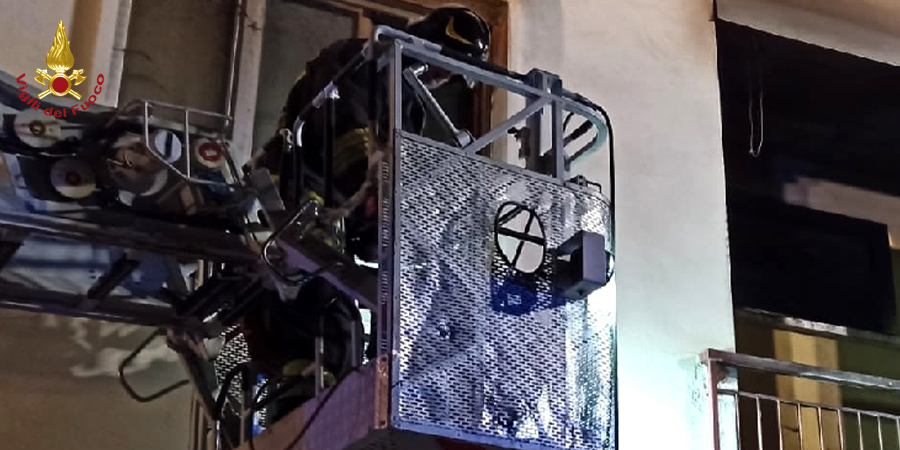 Verona, incendio abitazione