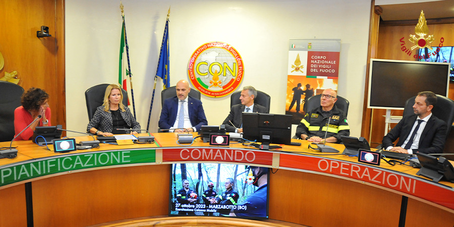 Roma, sottoscritto un protocollo d'intesa tra Dipartimento dei Vigili del fuoco e INAIL