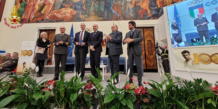 Presentato al CONI il calendario delle Fiamme Rosse edizione speciale Olimpiadi 2024
