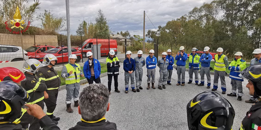 Messina, svolta esercitazione congiunta tra Vigili del fuoco e Snam