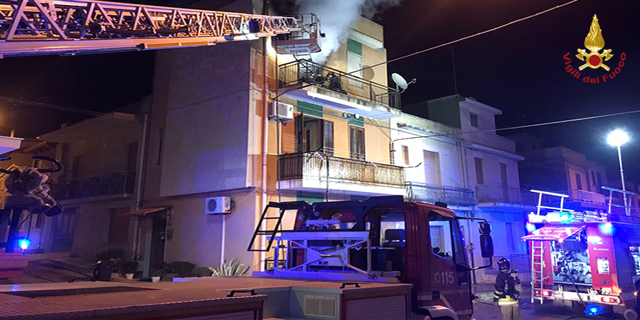 Ragusa, incendio in appartamento