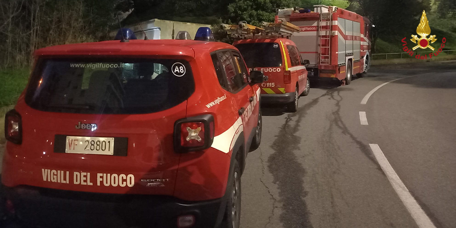 Genova, doppio intervento dei Vigili del fuoco