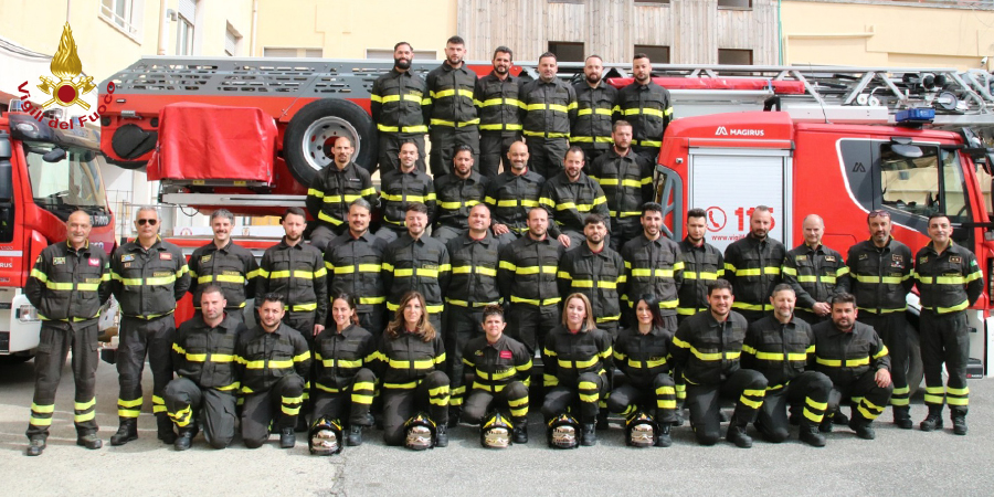 Catanzaro, 32 nuovi Vigili del fuoco volontari superano l'esame del primo corso di formazione 2024 Catanzaro, 32 nuovi Vigili del fuoco volontari superano l'esame del primo corso di formazione 2024