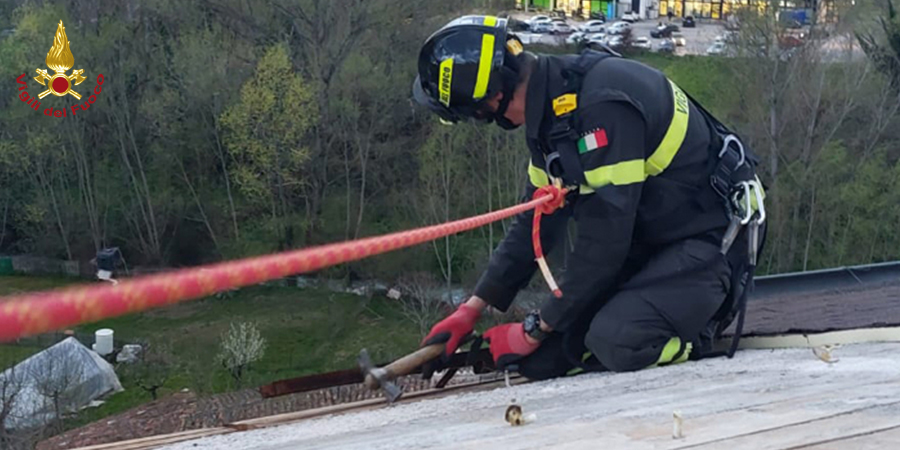 Ancona, rimozione parti pericolanti a Fabriano