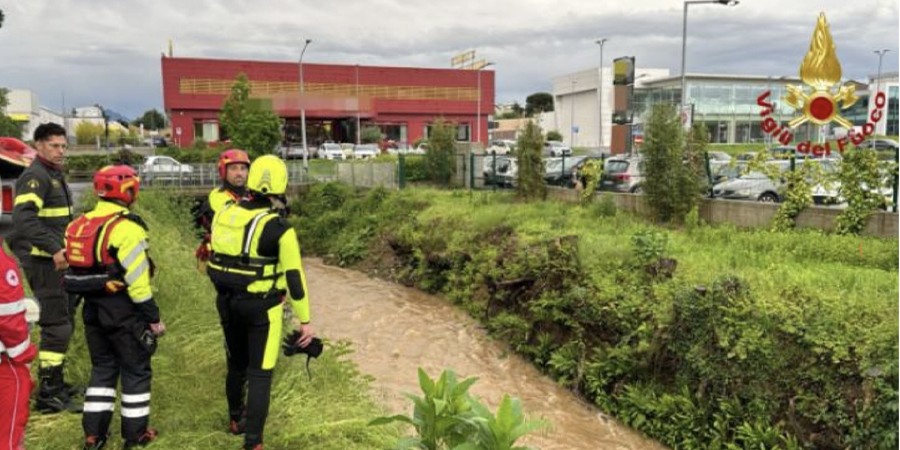 Maltempo, 1.800 interventi dei Vigili del fuoco in veneto, 132 in Friuli Venezia Giulia