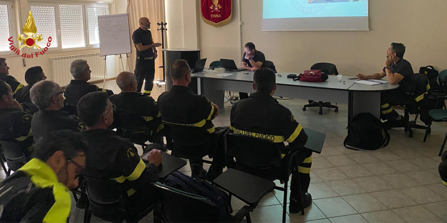 Enna, attività formativa sul manuale operativo incidenti stradali 2.0 vers. 2024 per i Vigili del fuoco della Sicilia