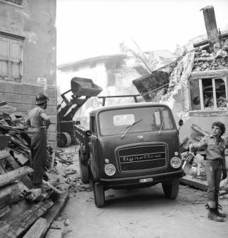 Attività di rimozione macerie