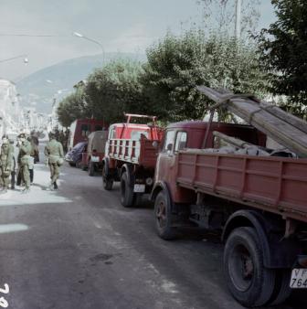 Automezzi VF in zona di operazioni