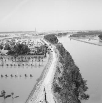 Immagine dall'alto delle campagne allagate