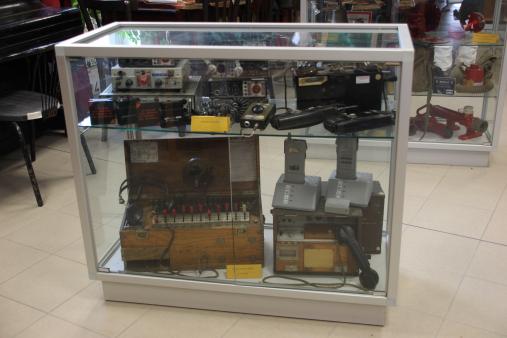 Centraline e telefoni da campo