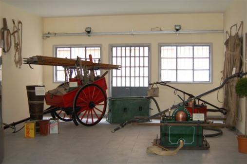 Particolare_dell'interno_del_Museo_di_Mese_dei_Vigili_del_Fuoco_42