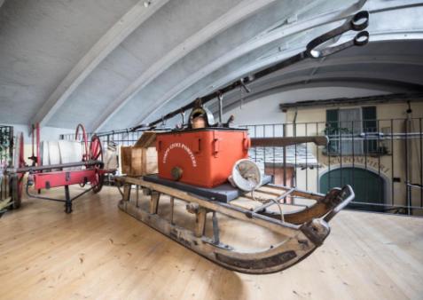 Particolare_dell'interno_del_Museo_di_Mese_dei_Vigili_del_Fuoco_45