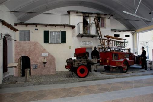 Particolare_dell'interno_del_Museo_di_Mese_dei_Vigili_del_Fuoco_29