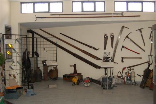 Particolare_dell'interno_del_Museo_di_Mese_dei_Vigili_del_Fuoco_41