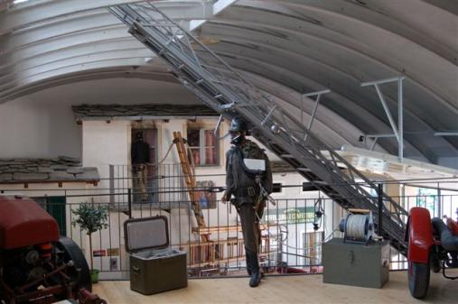 Particolare_dell'interno_del_Museo_di_Mese_dei_Vigili_del_Fuoco_36