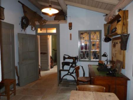 Particolare_dell'interno_del_Museo_di_Mese_dei_Vigili_del_Fuoco_57