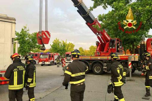 Container da mettere in sicurezza a Santhià (VC)