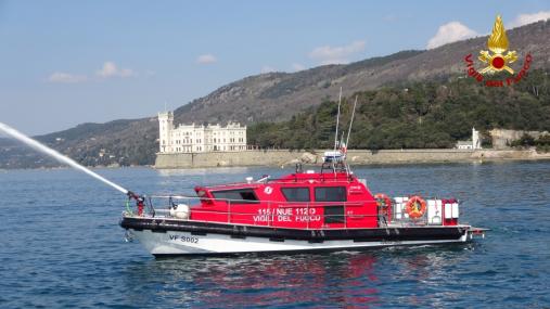 Nuova motobarca VF assegnata al Nucleo Nautico di Trieste