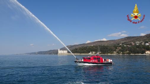 Nuova motobarca VF assegnata al Nucleo Nautico di Trieste
