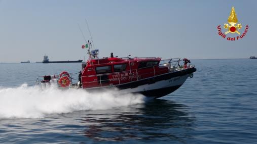 Nuova motobarca VF assegnata al Nucleo Nautico di Trieste