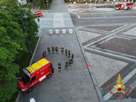 2 giugno, festa della Repubblica. Il saggio professionale dei Vigili del fuoco di Bergamo
