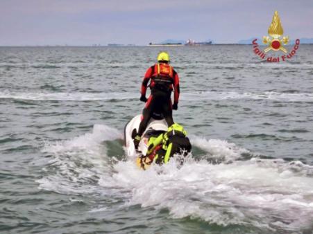 Venezia, concluso il corso moto d'acqua per 15 vigili del fuoco