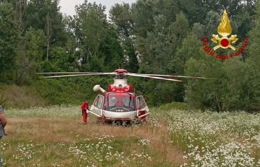 Fontaniva, soccorsi dai Vigili del fuoco due uomini in difficoltà sul Brenta