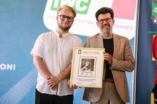 Salvatore Esposito si conferma campione italiano assoluto di pesistica