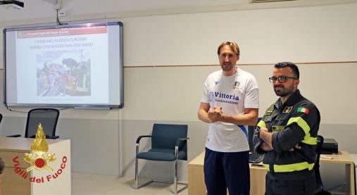 A Treviso l'incontro formativo tra i Vigili del fuoco e la nazionale under 20 di Rugby