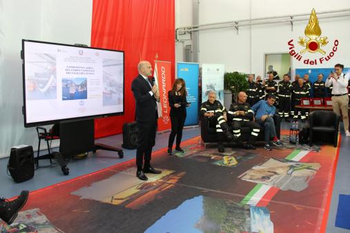 Celebrazioni per il 70° della componente aerea dei Vigili del fuoco